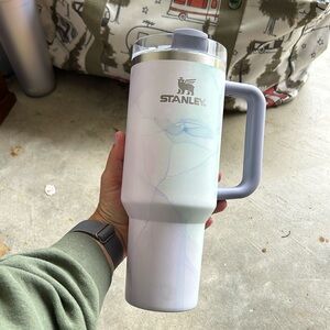 Stanley • Cool Serene Brushstrokes